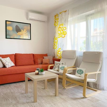 Apartment Gardenview - New! Krk Town Kültér fotó