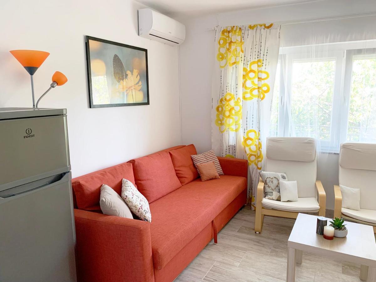Apartment Gardenview - New! Krk Town Kültér fotó